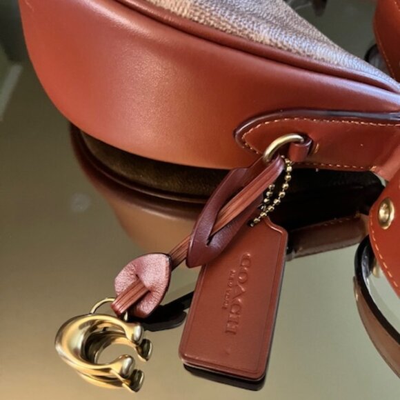 Coach Luna Handbag - Picture 12 of 13